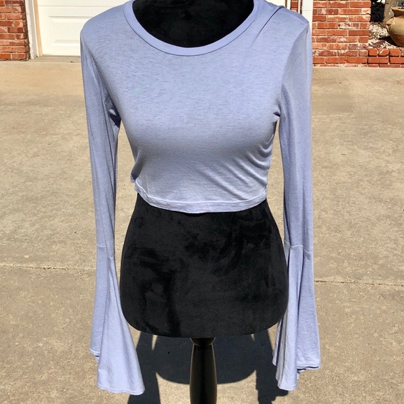 Long Sleeve Light Blue Crop Top - Picture 1 of 3